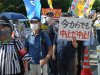 tokyo230721Tigerman_in_der_Demonstration