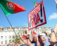 Tausende in Portugal auf der Straße