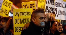 Ley Mordaza: Spanien wird Polizeistaatsmonarchie