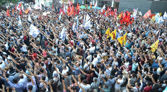 Spontaner Massenprotest gegen Isis und aKP Regierung am 20. Juli 2015 in Istanbul