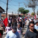 Demonstration entlassener GM Arbeiter vor dem Arbeitsgericht August 2015 Campinas, Brasilien