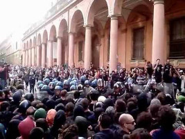 Flüchlingsdemonstration Mailand Juli 2015 - der übliche uniformierte Empfang