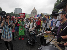 Friedensdemonstration in Tokio am 29. August 2015