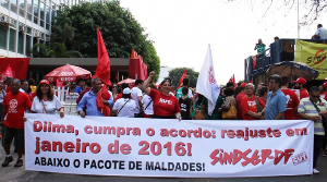 Demo gegen Sparpolitik Brasilia 22.9.2015