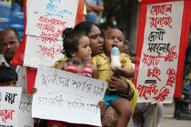 Demonstration von Angehörigen der Rana Plaza Opfer im September 2015