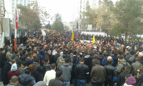 Gewerkschaftliche Antikriegsdemo Diyarbakir 28.12.2015