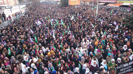 Gegen Ausgangssperren und Unterdrückung: 10.000 am 7. Januar 2016 in Van / Türkei (Sendika.Org)