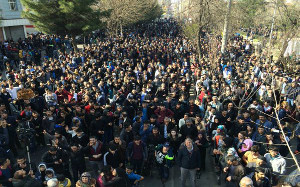 Protest in Diyarbakir (27.02.2016, sendika.org)