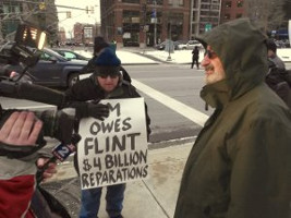 Protestaktion wegen Flintwasser - gegen GM am 14.2.2016 in New York