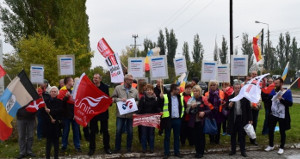 Proteste gegen den antigewerkschaftlichen Kurs von Smurfit Kappa (nicht nur) in Polen gibt es schon lange - hier im Oktober 2015