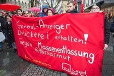 Kundgebung gegen die Entlassungen beim Bonner General-Anzeiger am 05.03.2016 in Bonn. Foto: ver.di Bezirk NRW-Süd, FB8