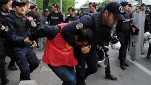 Polizeiüberfall in Istanbul am 1. Mai 2016