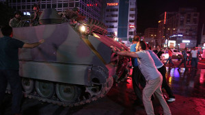 Versuchter Militärputsch in der Türkei: gescheitert. Hier: Ankara, 16. Juli 2016