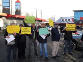 Flashmob bei XXXL Rück in Oberhausen am 3.12.2016