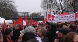 Bilder von der Kundgebung der Bombadier-Kollegen am 30.03.17 vor der Konzernzentrale in Berlin von Georg Daniels - wir danken!