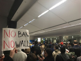 Nächtlicher Protest gegen Einreiseverbot am New Yorker Flughafen 29.1.2017