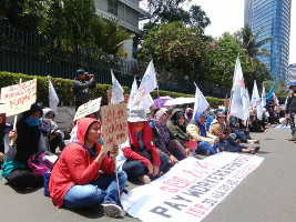 Protest vor deutscher Botschaft in Indonesien am 30.3.2017