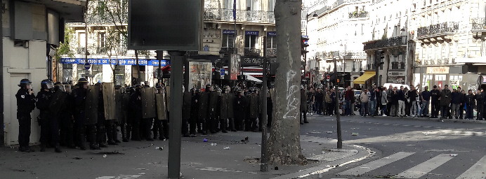 Foto von Bernard Schmid von den Protesten gegen die Pariser Polizei am Sonntag, den 2. April 17 in Paris - wir danken!