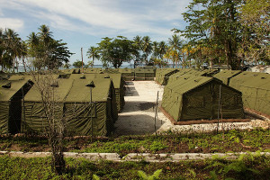 Das Lager auf Manus Island - Tausende Kilometer von australien entfernt