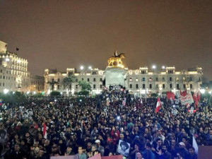 Weihnachten 2017 in Peru: Protest in Lima gegen Fujimoris Freilassung