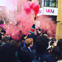 Protest vor dem Gewerkschaftshaus der UCU 