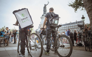 Alle Ausliferungsunternehmen in Frankreich werden seit dem 8.7.2018 immer wieder bestreikt - erst recht am WM Finaltag