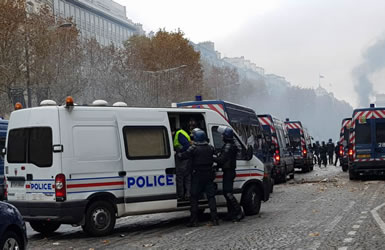 Foto von Bernard Schmid der Demo in Paris am 24.11.2018