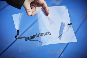 Foto zum EGMR-Urteil: Deutsche Gerichte verstoßen gegen Menschenrechte - Plastikfolie keine Passivbewaffnung