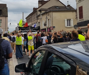 Foto von Bernard Schmid: Szene vom 20. Juli 19 in Persan-Beaumont