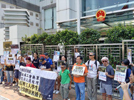 Solidaritätsaktion in Hongkong gegen die Verfolgung der Jasic Gewerkschafter und ihrer Unterstützer im August 2019