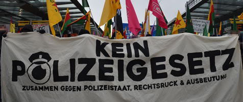 Demo: "Kein Polizeigesetz!"