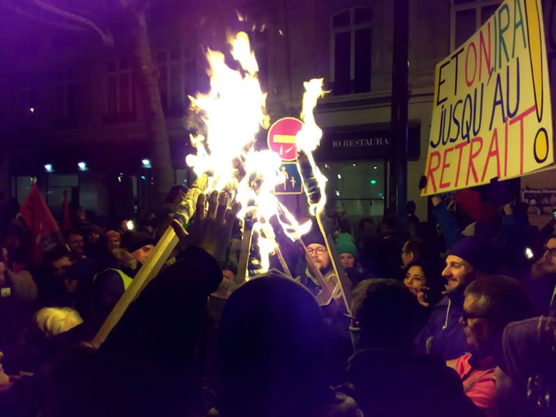 Paris am Abend des Donnerstag, 23. Januar 20 : Nachtwanderungs-Demo. Foto: Bernard Schmid