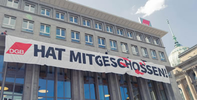 [30.5.20] Identitäre besetzen Stuttgarter DGB-Haus mit einem Banner „DGB hat mitgeschossen“ - er grenze sich nicht von linksradikalen Antifa-Gruppen ab