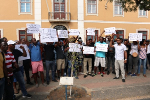 Der erste Streik der Feuerwehrleute auf Kap Verde im Juli 2019