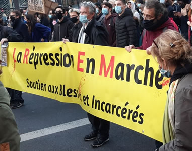 Demo in Paris am 28.11.2020: (Anwälte inbegriffen): "Unterstützung für die Verletzten und Inhaftierten" (der Gelbwesten- und anderen Proteste) (Foto: Bernard Schmid)
