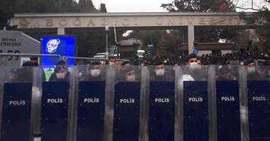 Solidarität mit den Studierenden und Lehrenden der Boğaziçi-Universität in Istanbul (Foto: sendika.org)