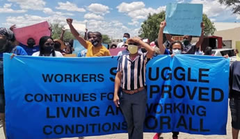 Angestellte der staatlichen Namibian Broadcasting Corporation (NBC) seit 22. April 2021 im Streik - die Gewerkschaft Napwu verklagt die Regierung
