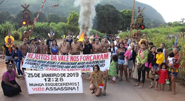 Indigene blockieren Strasse und Zugstrecke bei Belo Horizonte: Ersatzsiedlung der Firma Vale nach Dammbruch in Brumadinho nun nach Regenfällen konteminiert