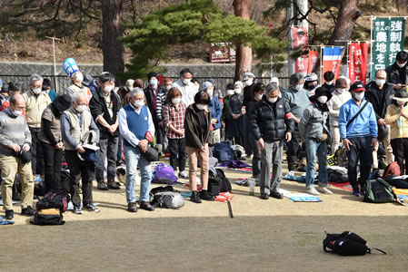 Schweigeminute um 2 Uhr 46 in Fukushima am 11. März 2022