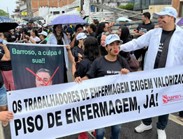 September 2022: Streiks und Proteste in der Krankenpflege in Brasilien für Löhne über dem Mindestlohn und gegen drohende Massenentlassungen