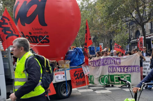 Demonstration am 29.09.2022 in Paris: Union syndicale Solidaires & Transpis von streikenden Lehrkräften (Foto von Bernard Schmid)