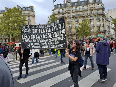 Foto von Bernard Schmid: Demo am 16. Oktober 2022 in Paris gegen das teure Leben und das Nichtstun in der Klimakrise