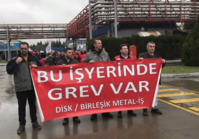 Streik gegen Niedriglöhne beim Draht-Konzern Bekaert in Kocaeli in der Türkei