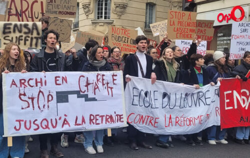 Demo in Paris gegen die Renten"reform" am 7. März 2023: Architekturstudierende (Foto Bernard Schmid)
