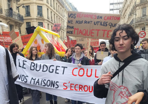 Jugend- u. Studierendendemonstration in Paris gegen die Renten"reform" am 9. März 2023: Architekturstudierende (Foto Bernard Schmid)