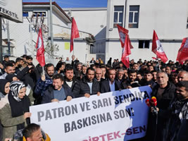 Türkei: Arbeiterinnen von Özak Tekstil in Urfa wehren sich gegen gelbe Gewerkschaft, eine davon deshalb entlassen: Auf Proteste folgen Verbote, Gendarmerie und Festnahme