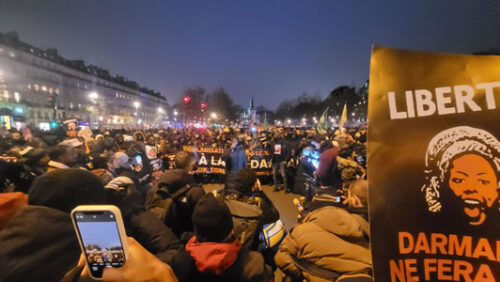 Demo in Paris im Dezember 2023 gegen das neue Ausländergesetz in Frankreich (Foto: Bernard Schmid)