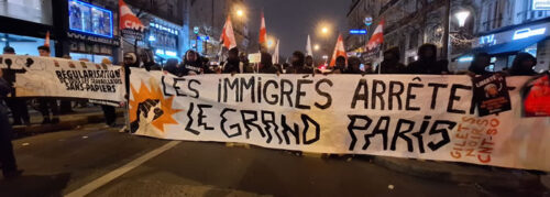 Demo in Paris im Dezember 2023 gegen das neue Ausländergesetz in Frankreich (Foto: Bernard Schmid)