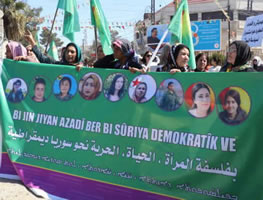 Verfassungsentwurf für Syrien treibt Frauen auf die Straße: „Jin Jiyan Azadî“ - „Einen Rückfall in die Diktatur werden wir nicht zulassen“ (ANF)