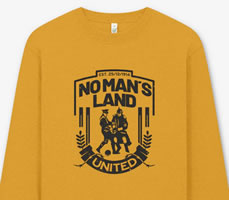 [Mit dem LabourNet-Discount-Code] Das Dezember-2025-Shirt von Working Class History/dna: No Man’s Land United (Weihnachtsfrieden 1914)
